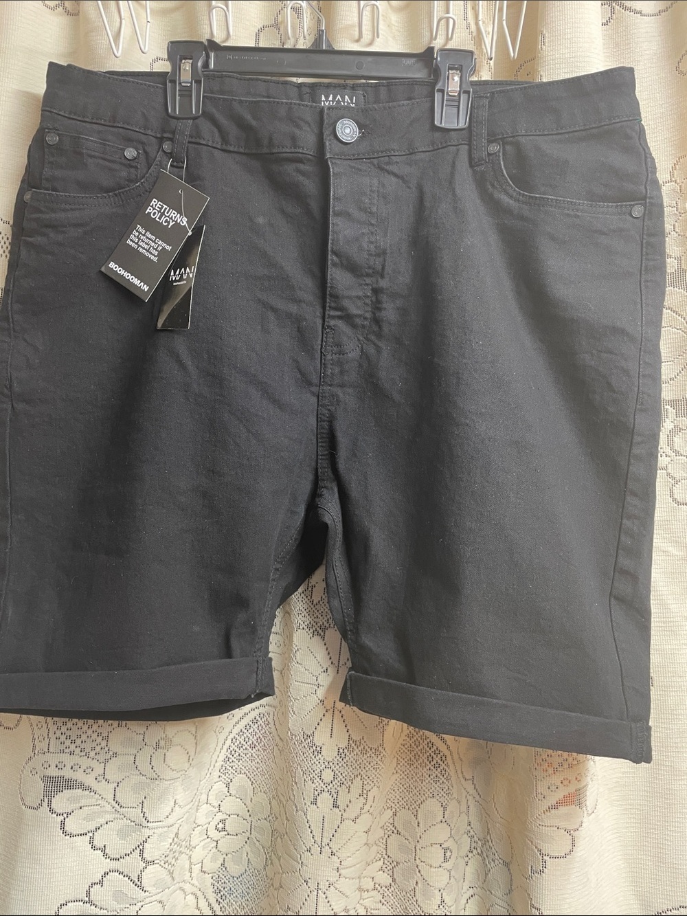 Boohoo Black Men’s Denim Jean Shorts NWT size 38